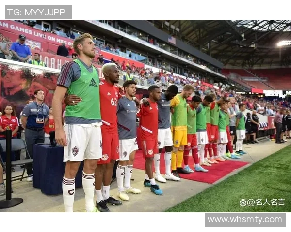 全球现役足球球星薪资排行榜 2025年收入最高的前十名球员揭秘 全球现役足球球星薪资排行榜 2025年收入最高的前十名球员揭秘