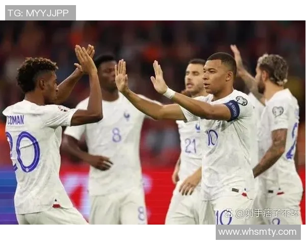 足球球星如何备战世界杯及其赛场表现的全面解析 足球球星如何备战世界杯及其赛场表现的全面解析